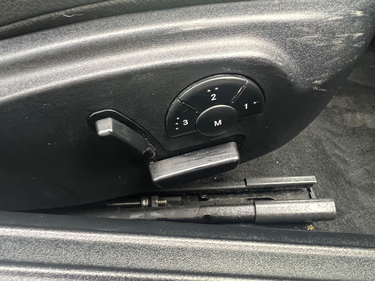 Used Mercedes-Benz SLK 2010 for sale - 77548386: Photo 22