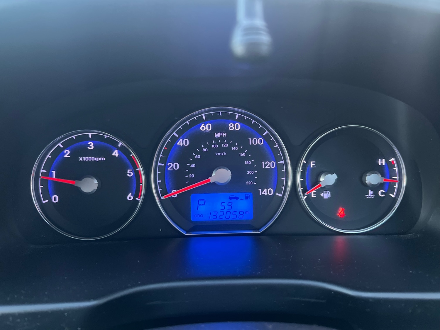 Used Hyundai Santa Fe 2010 for sale - 76780090: Photo 16