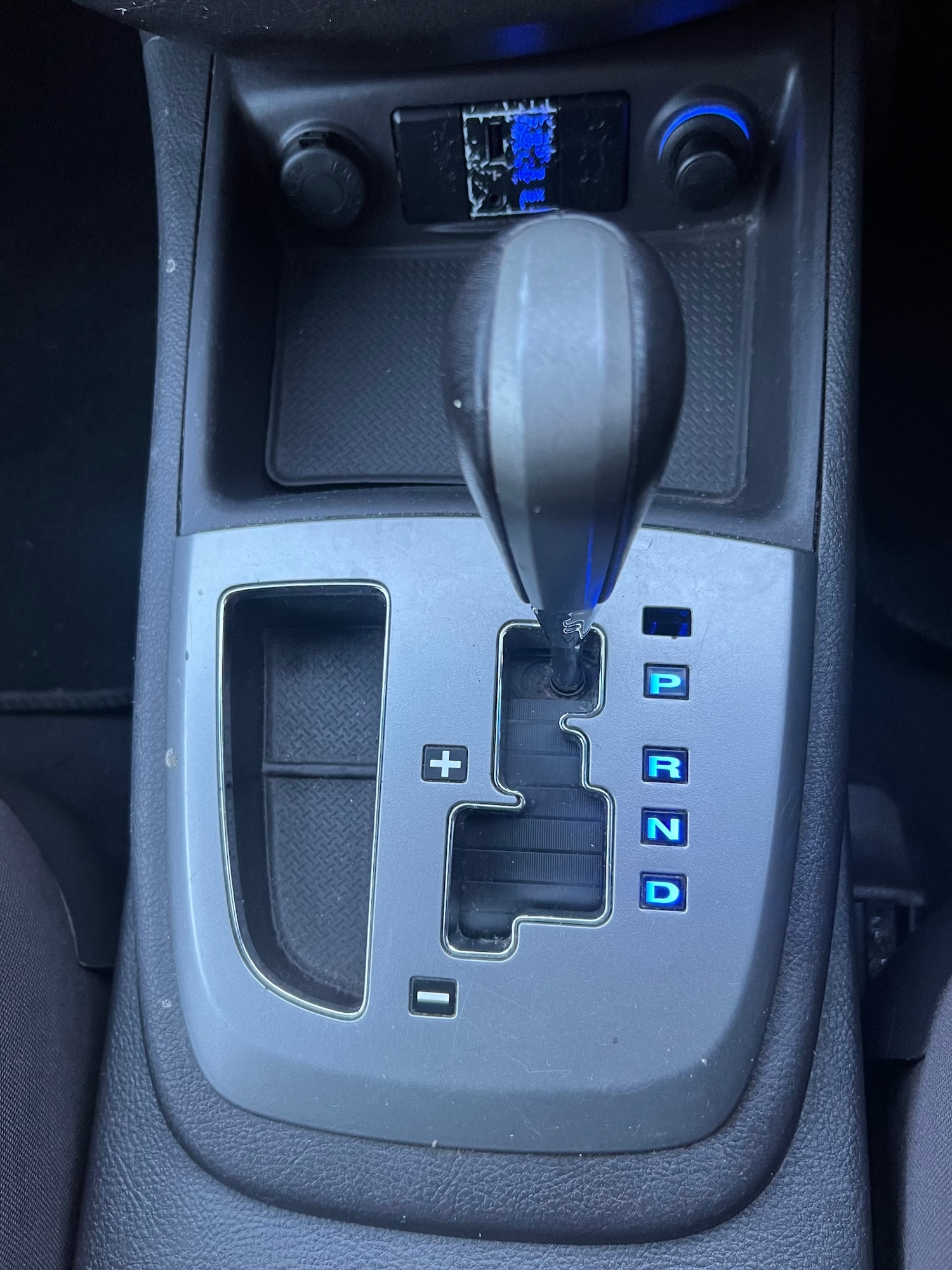 Used Hyundai Santa Fe 2010 for sale - 76780090: Photo 18