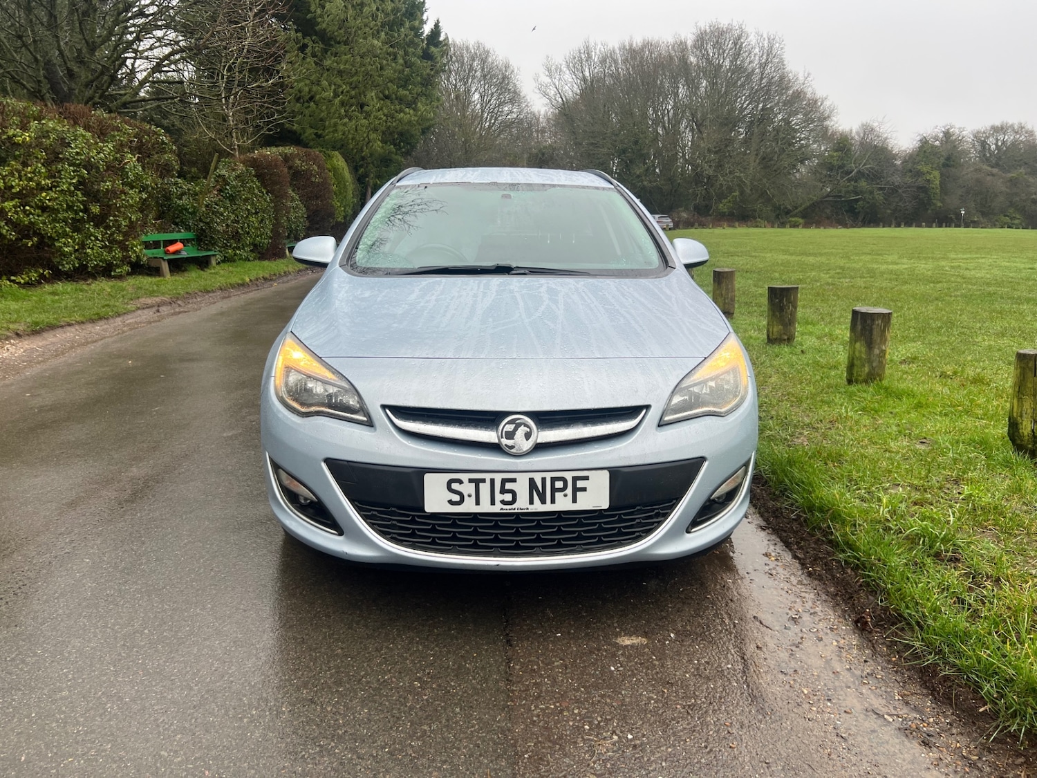 Used Vauxhall Astra 2015 for sale - 77484839: Photo 2