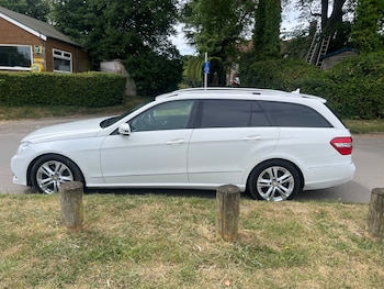 Used Mercedes-Benz E Class 2013 for sale - 78785411: Photo