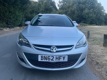 Used Vauxhall Astra 2013 for sale - 79395450: Photo