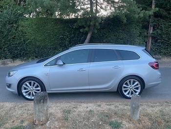 Used Vauxhall Astra 2013 for sale - 79395450: Photo