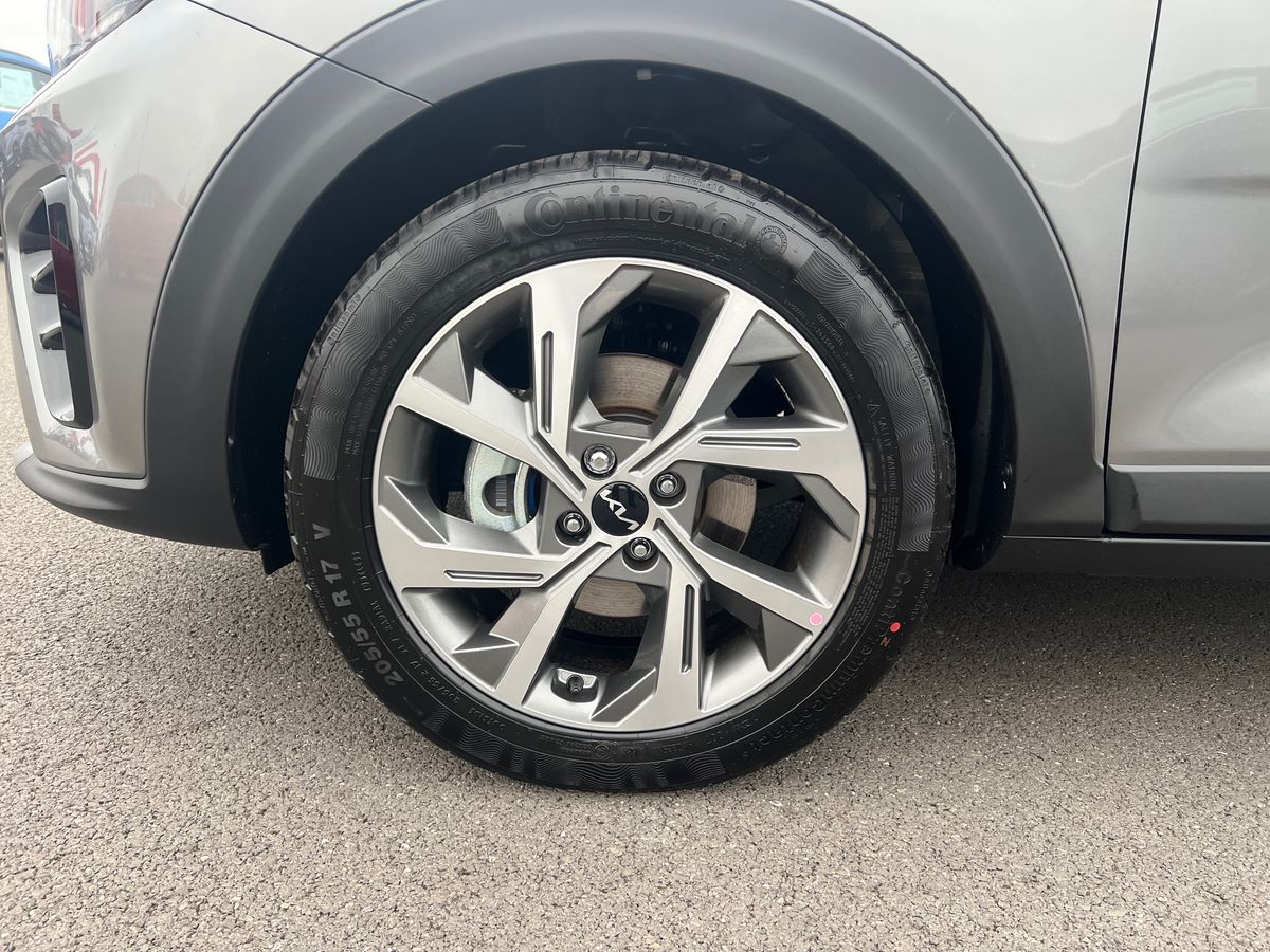 Used Kia Stonic 2025 for sale - 76148757: Photo 18