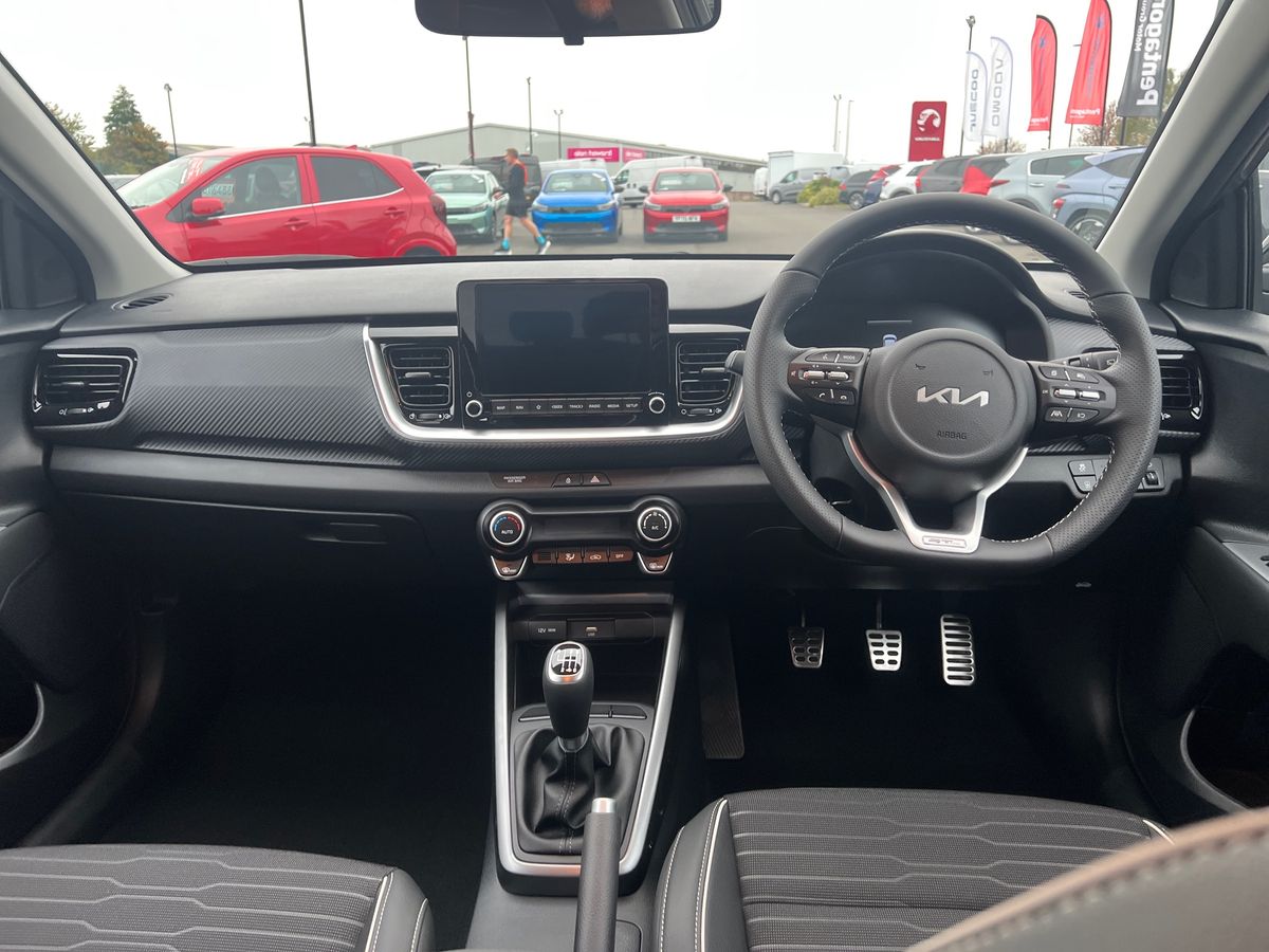 Used Kia Stonic 2025 for sale - 76148757: Photo 8