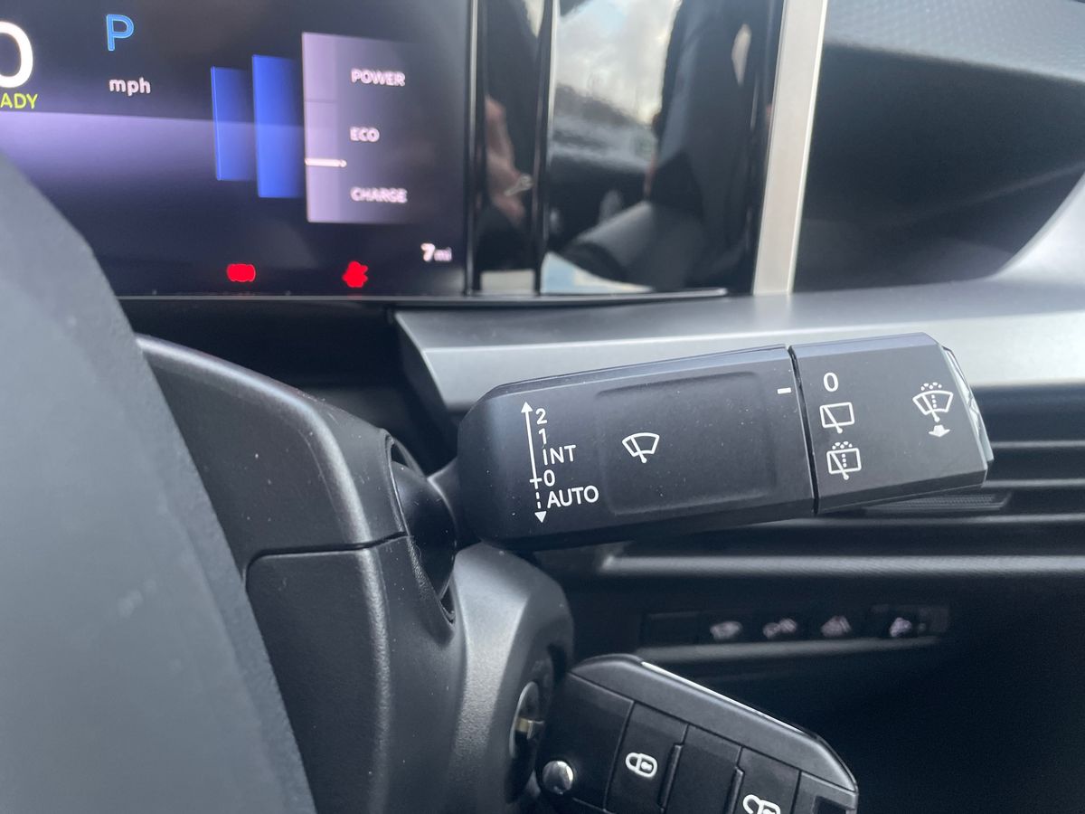 Used Vauxhall Frontera Electric 2025 for sale - 76892936: Photo 25