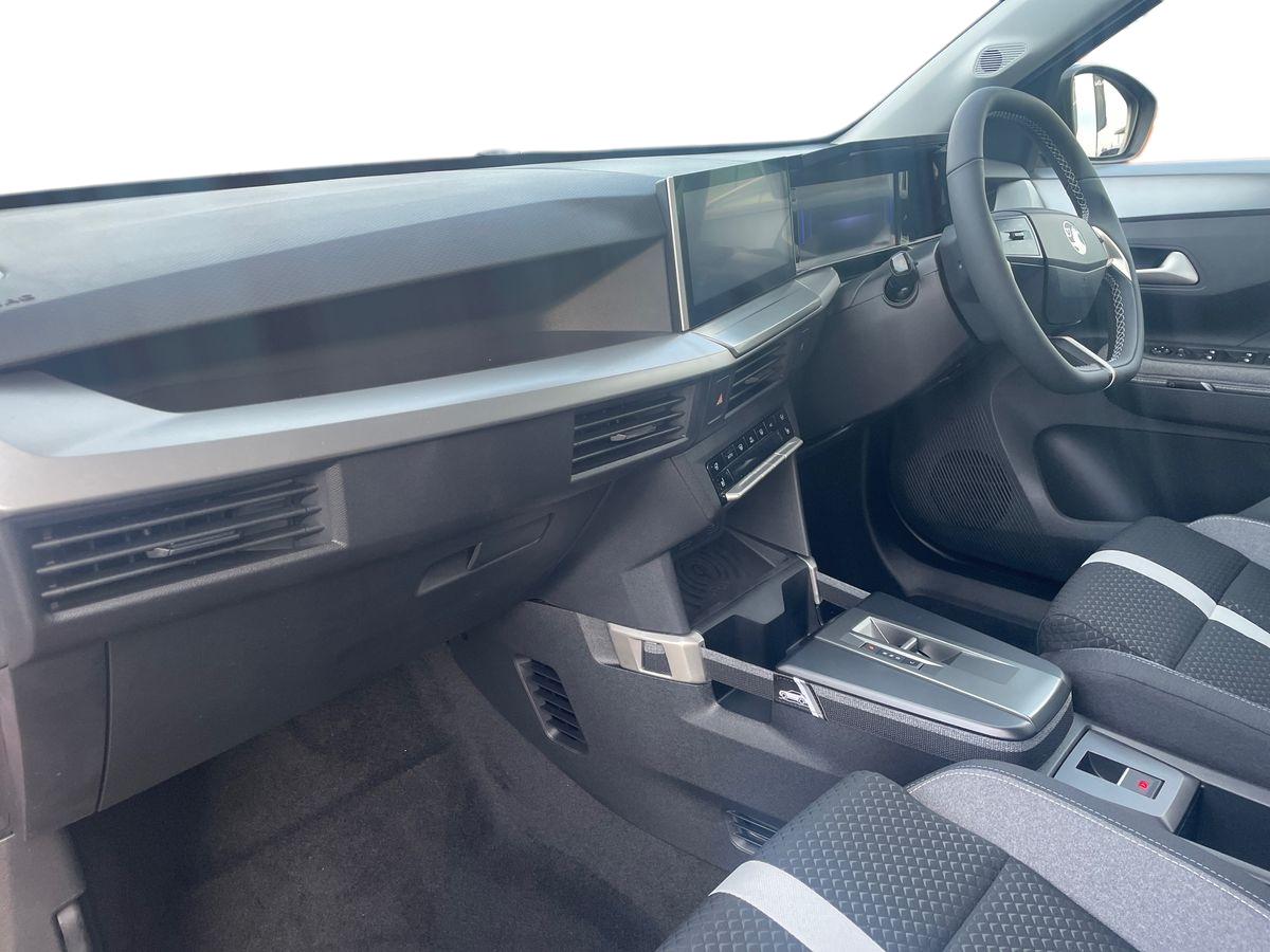 Used Vauxhall Frontera Electric 2025 for sale - 76892936: Photo 8