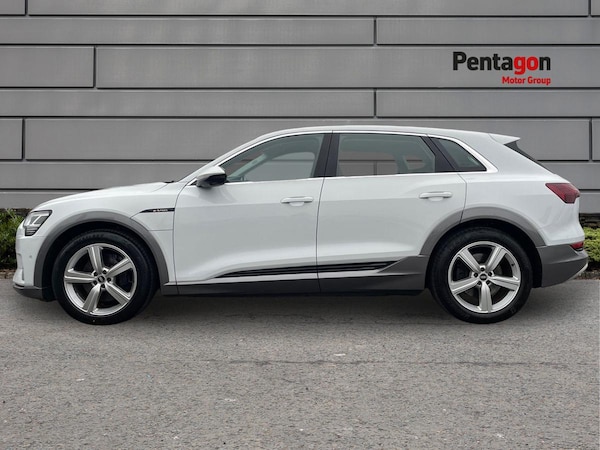 Used Audi Other 2021 for sale - 76180721: Photo 14