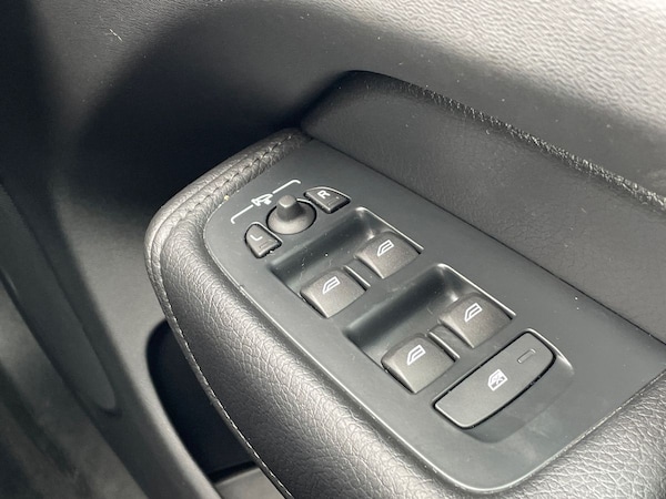 Used Volvo XC60 2021 for sale - 76211406: Photo 30