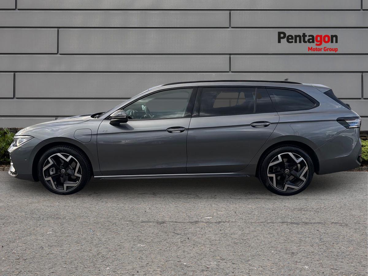 Used Volkswagen Passat 2025 for sale - 76401590: Photo 14