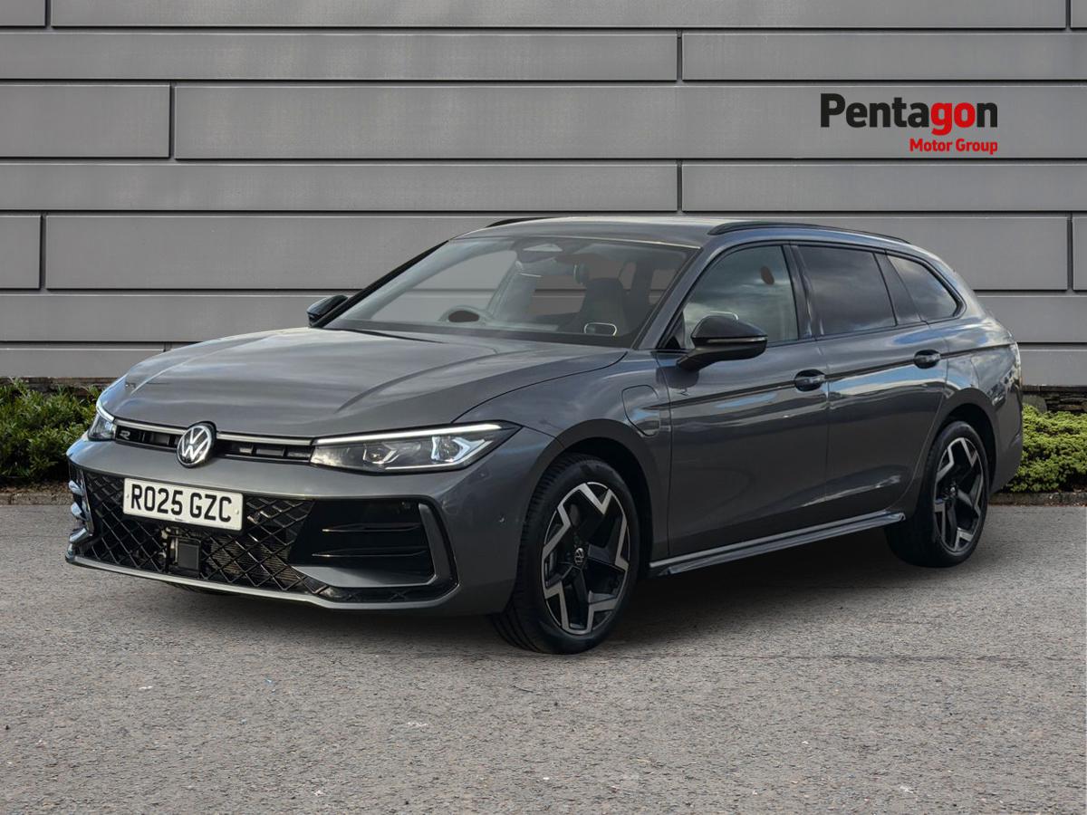 Used Volkswagen Passat 2025 for sale - 76401590: Photo 3