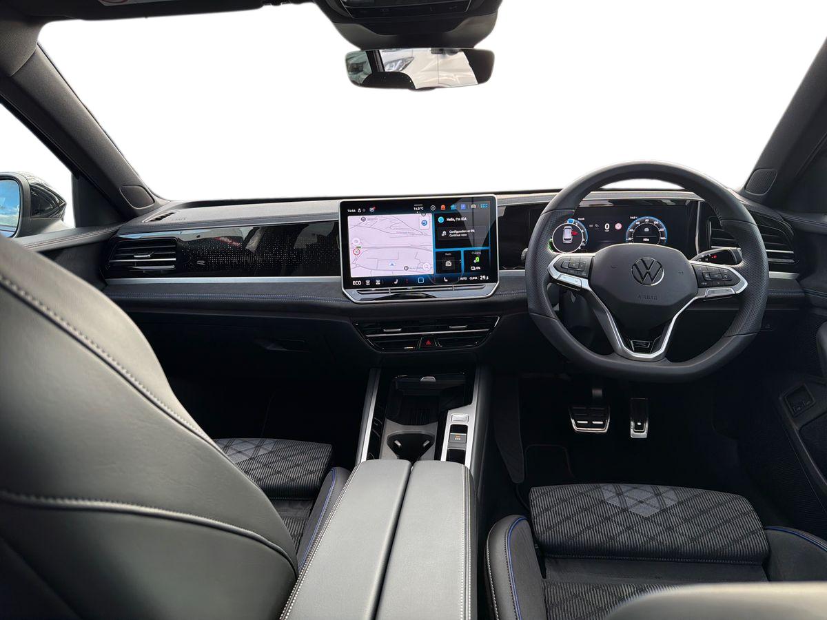 Used Volkswagen Passat 2025 for sale - 76401590: Photo 7