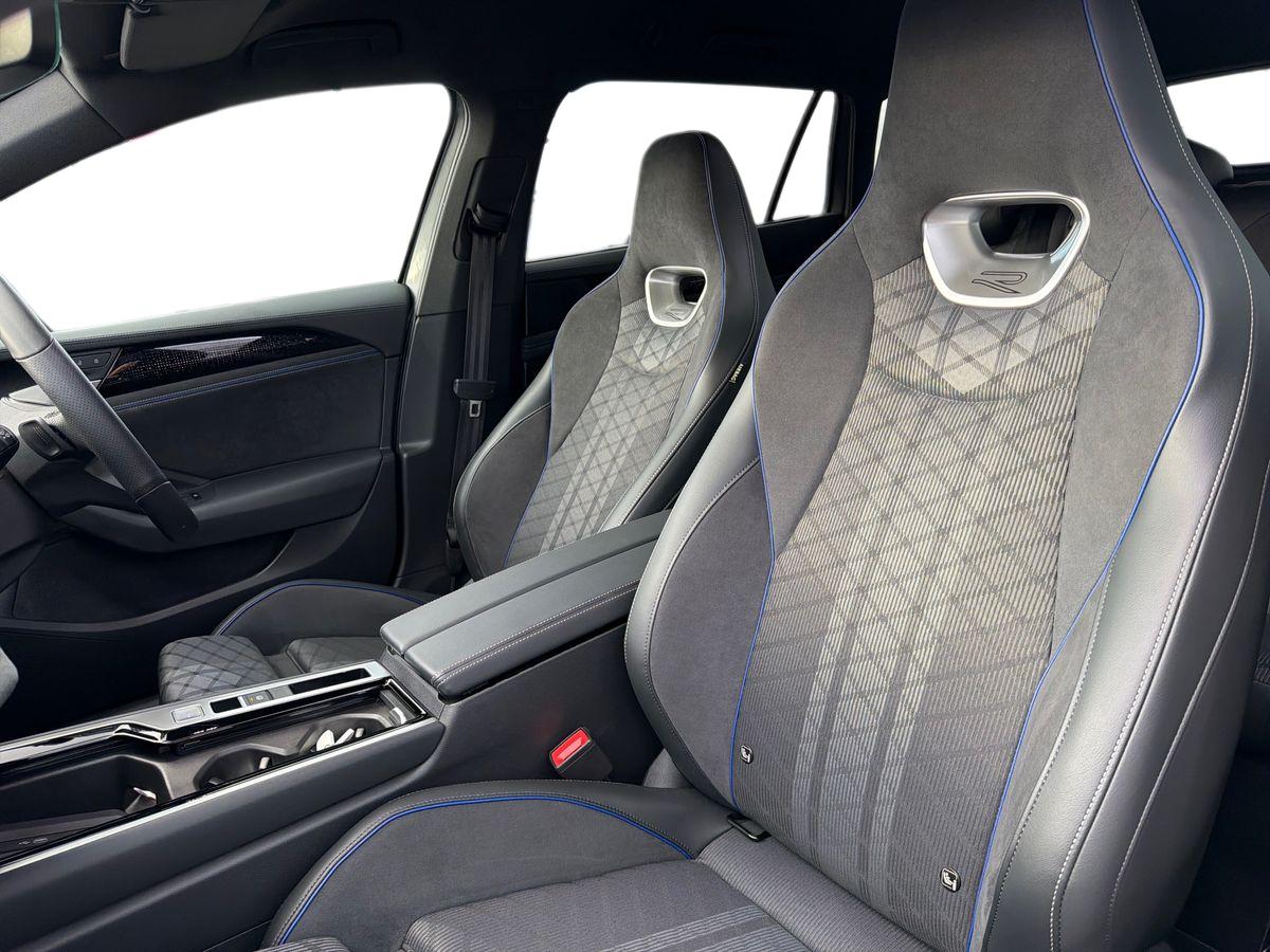 Used Volkswagen Passat 2025 for sale - 76401590: Photo 9