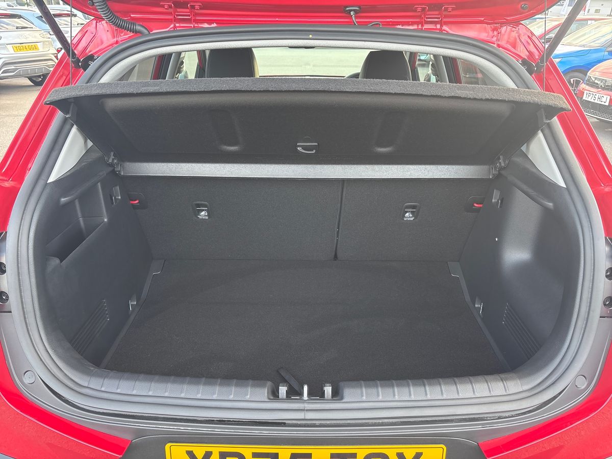 Used Kia Stonic 2025 for sale - 76148754: Photo 12