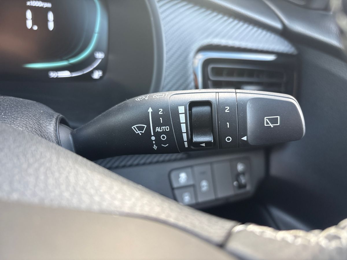 Used Kia Stonic 2025 for sale - 76148754: Photo 26