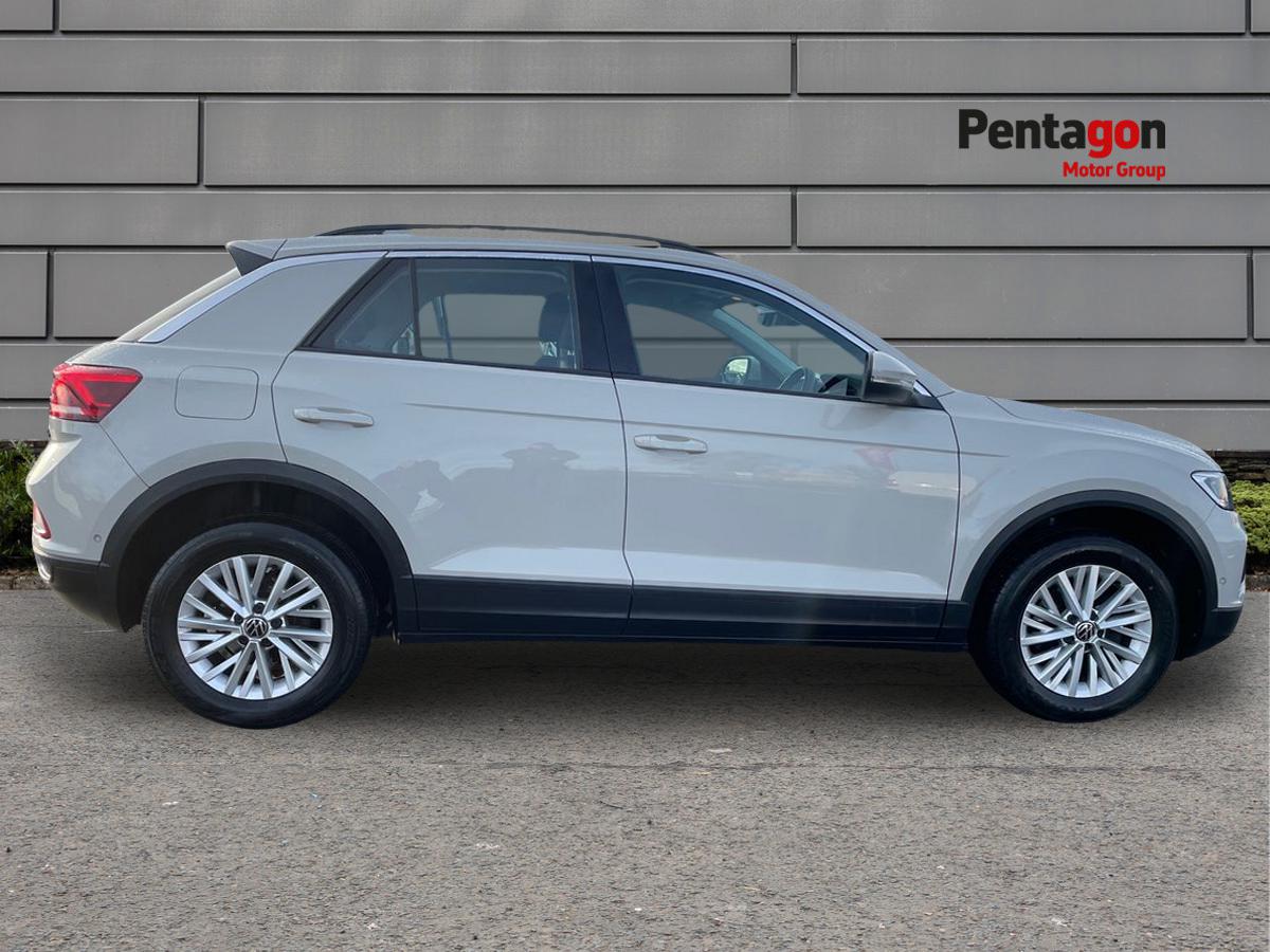 Used Volkswagen T-Roc 2023 for sale - 77101296: Photo 13