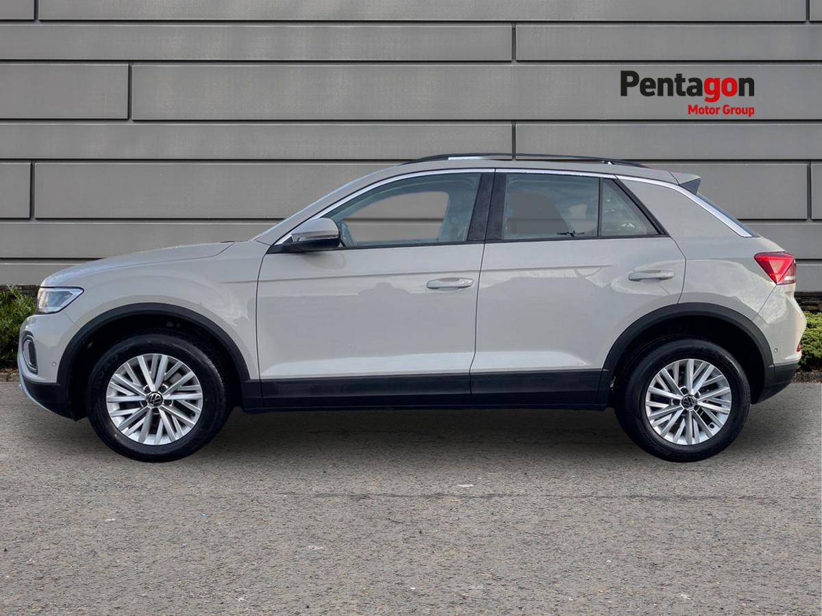 Used Volkswagen T-Roc 2023 for sale - 77101296: Photo 14