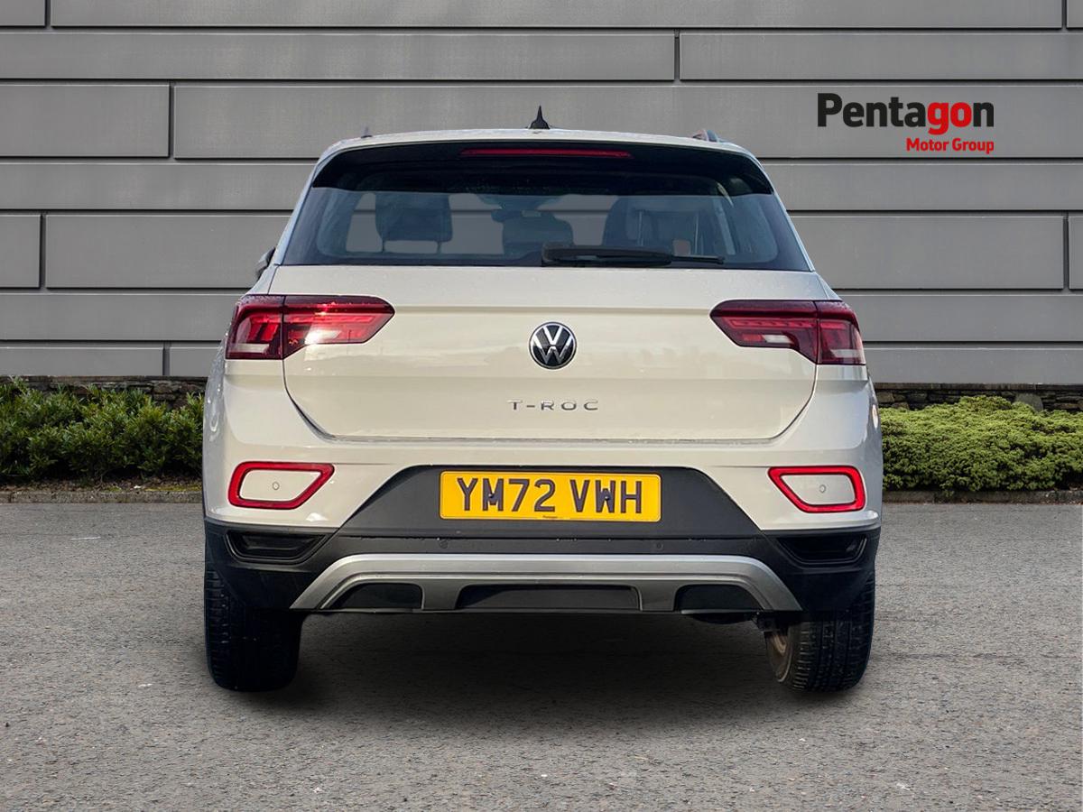 Used Volkswagen T-Roc 2023 for sale - 77101296: Photo 16