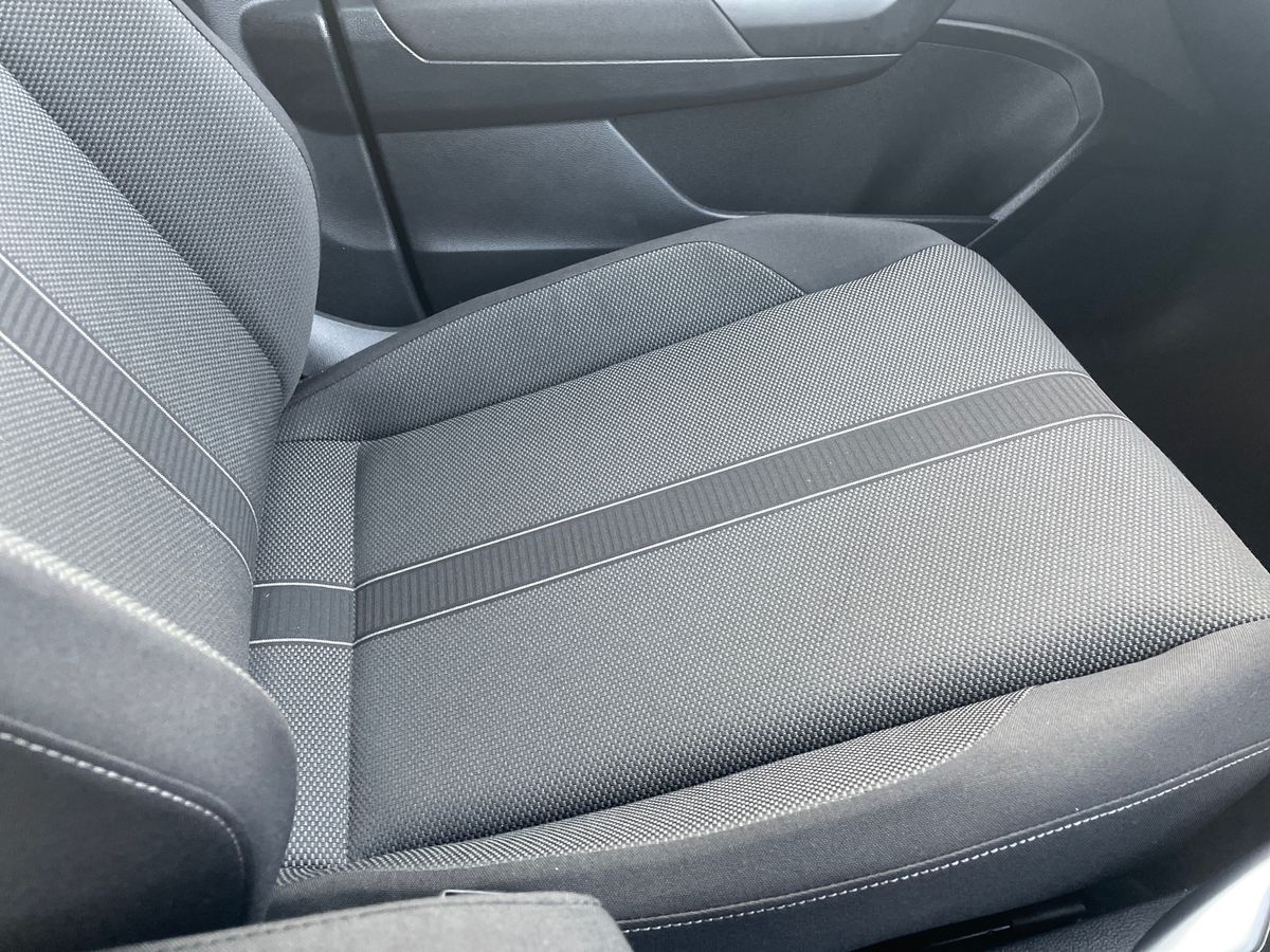 Used Volkswagen T-Roc 2023 for sale - 77101296: Photo 27