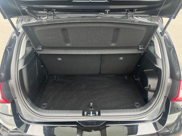 Used Hyundai i20 2024 for sale - 75672770: Photo 11