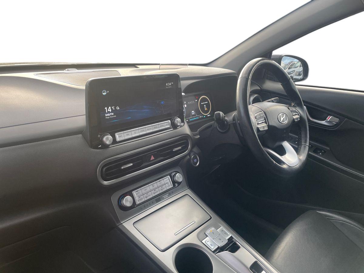 Used Hyundai KONA 2022 for sale - 76381804: Photo 8