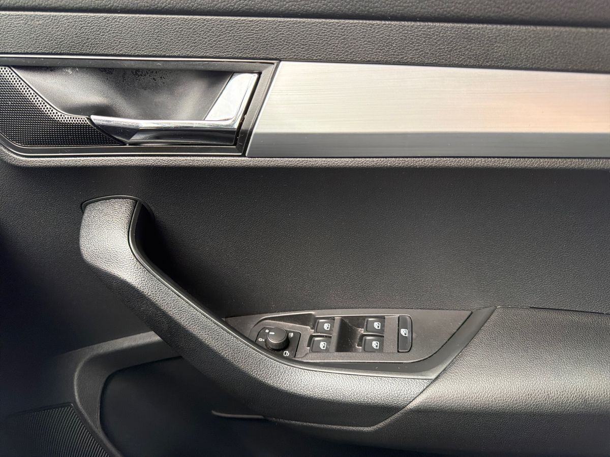 Used Skoda Karoq 2019 for sale - 76476252: Photo 19