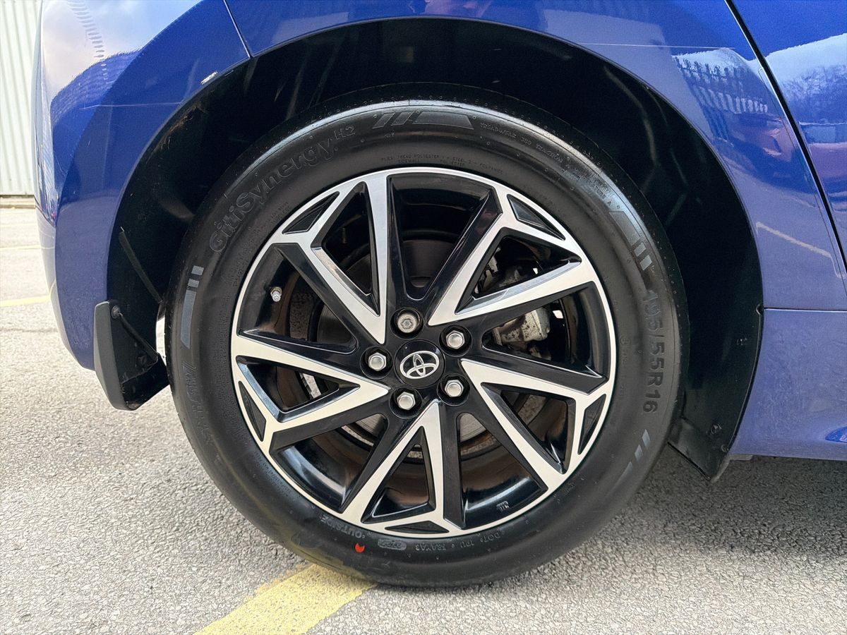 Used Toyota Yaris 2022 for sale - 76892946: Photo 17