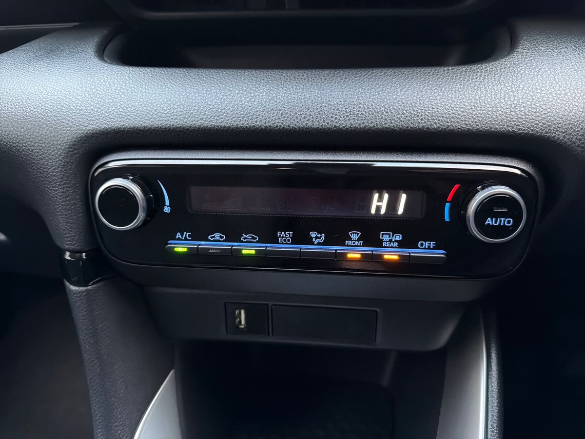 Used Toyota Yaris 2022 for sale - 76892946: Photo 23