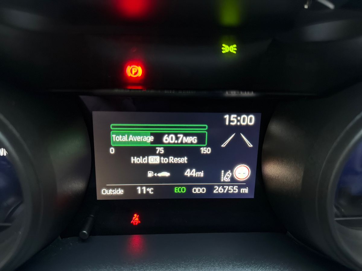 Used Toyota Yaris 2022 for sale - 76892946: Photo 27