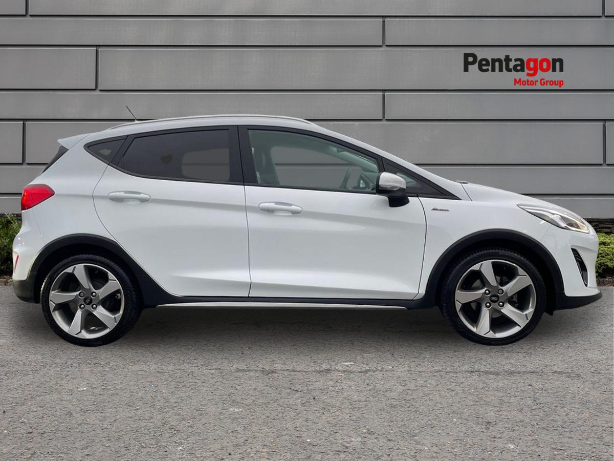 Used Ford Fiesta 2019 for sale - 77103232: Photo 13