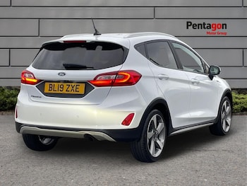 Used Ford Fiesta 2019 for sale - 77103232: Photo