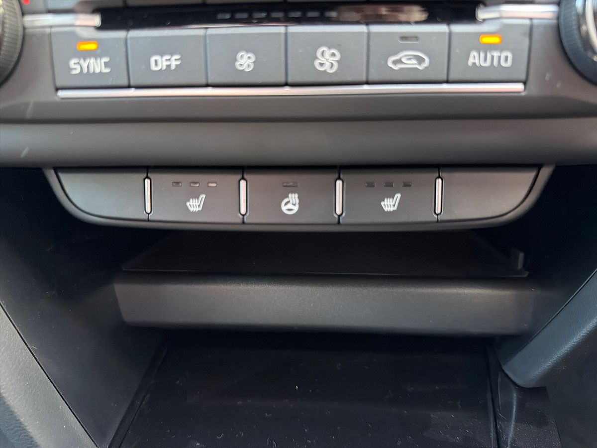 Used Kia XCeed 2025 for sale - 76148764: Photo 26