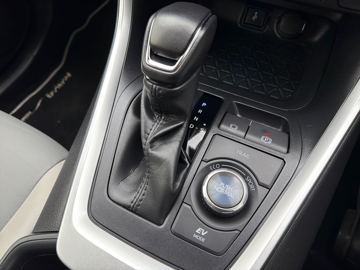 Used Toyota RAV4 2022 for sale - 76536478: Photo 28