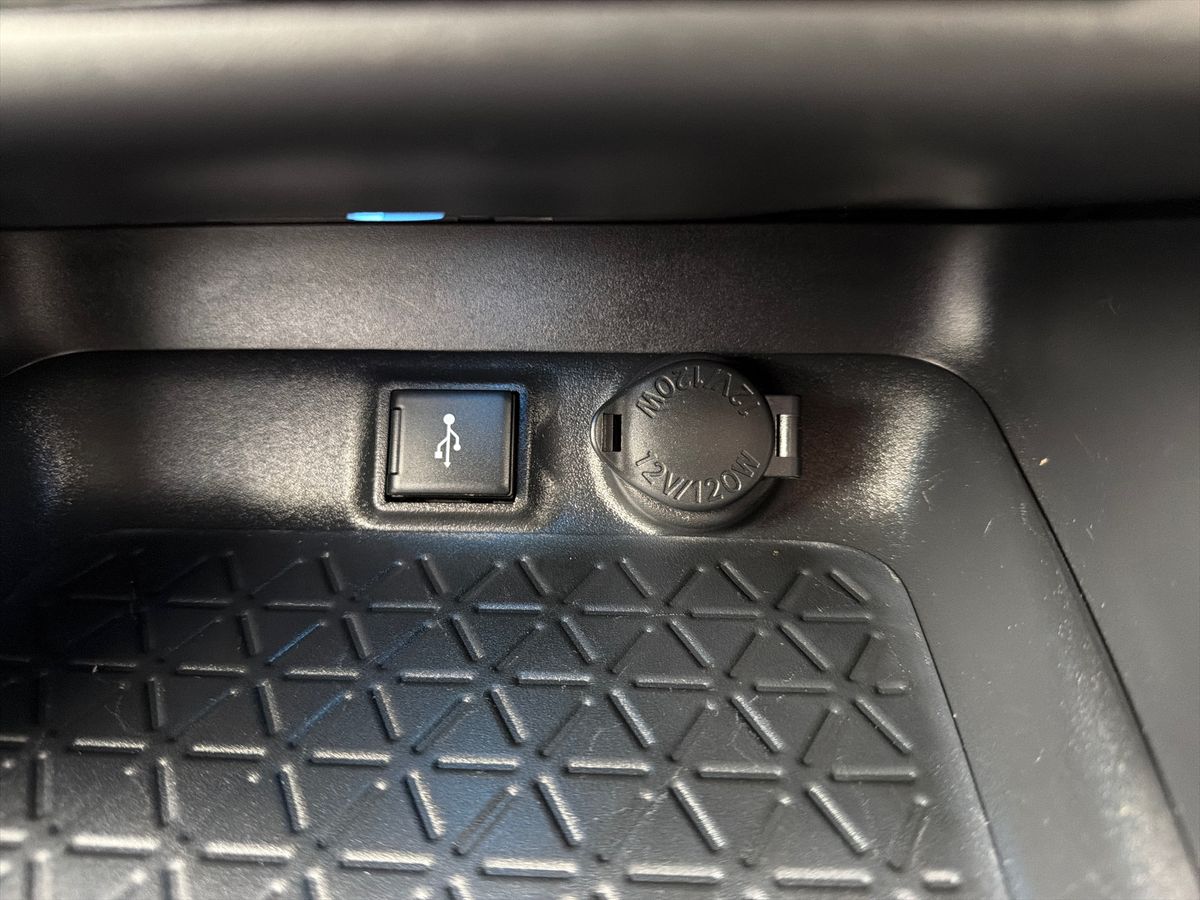 Used Toyota RAV4 2022 for sale - 76536478: Photo 29