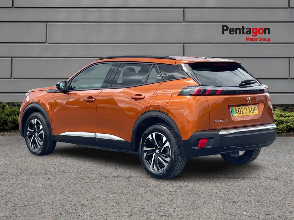 Used Peugeot 2008 2023 for sale - 76673020: Photo 2