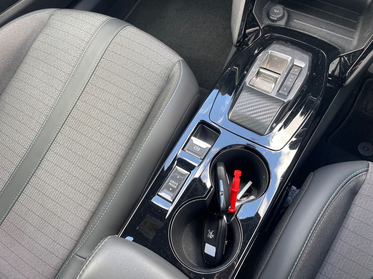 Used Peugeot 2008 2023 for sale - 76673020: Photo 26