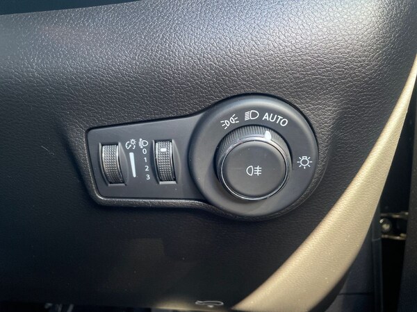 Used Jeep Compass 2022 for sale - 76106720: Photo 27