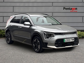 2025 - 150kW 4 65kWh 5dr Auto