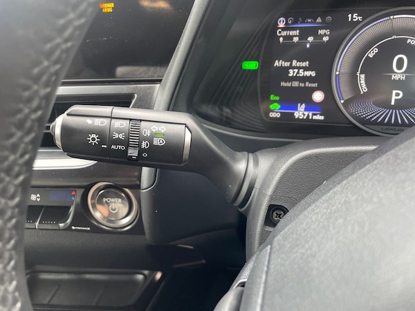 Used Lexus UX 2023 for sale - 76106724: Photo 21