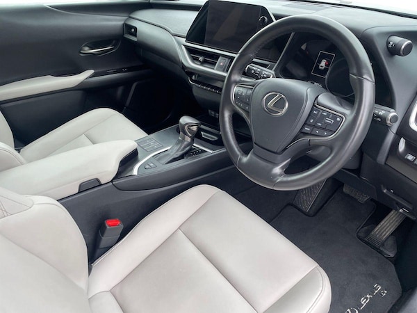 Used Lexus UX 2023 for sale - 76106724: Photo 5