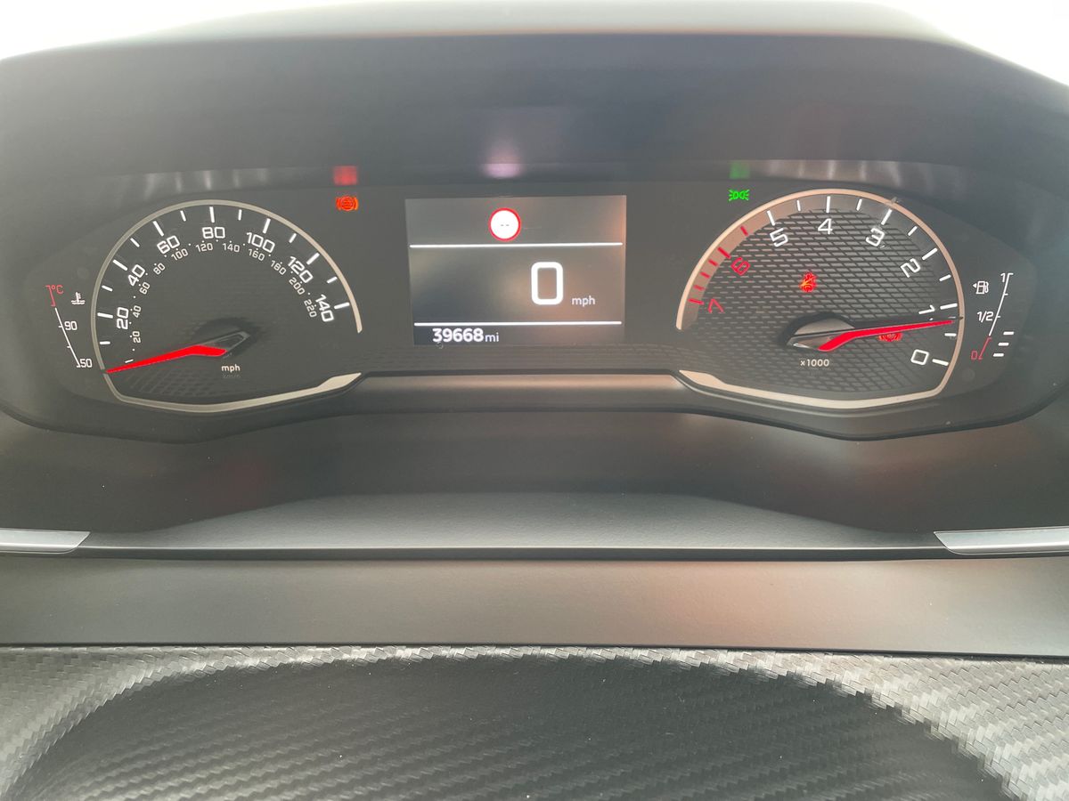 Used Peugeot 2008 2021 for sale - 76502794: Photo 19