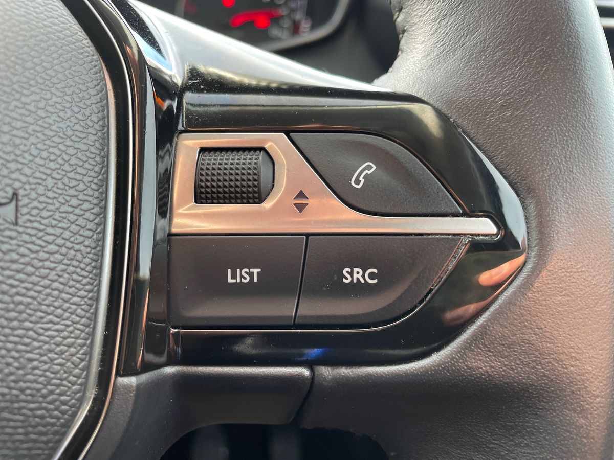 Used Peugeot 2008 2021 for sale - 76502794: Photo 20