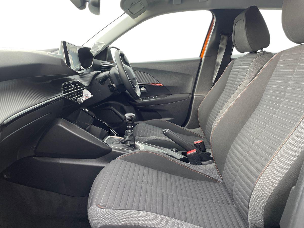 Used Peugeot 2008 2021 for sale - 76502794: Photo 9