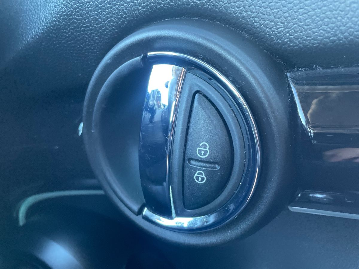 Used MINI Hatch 2022 for sale - 77089682: Photo 19