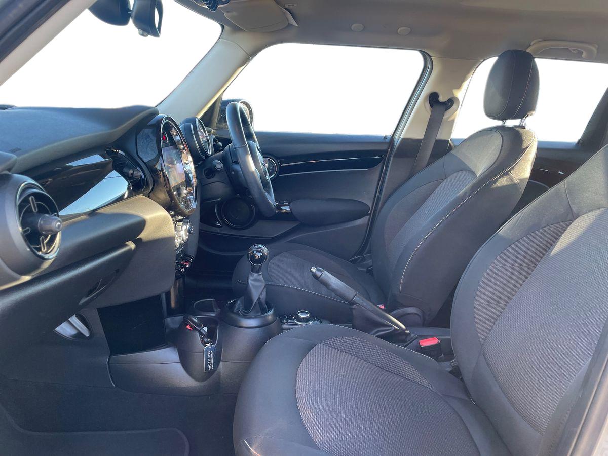 Used MINI Hatch 2022 for sale - 77089682: Photo 9