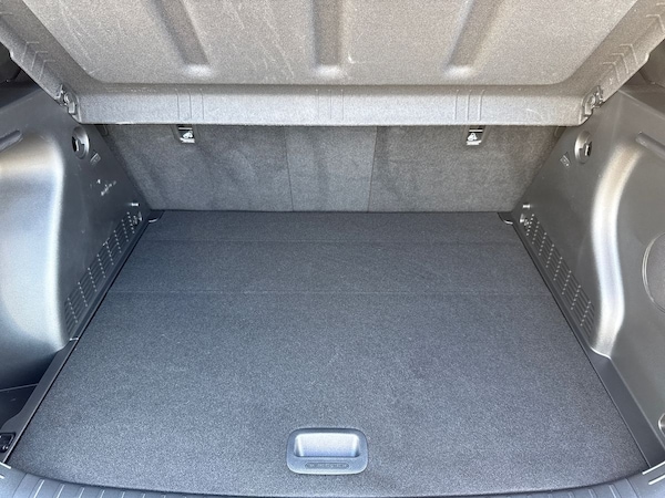 Used Hyundai KONA 2025 for sale - 76030064: Photo 11