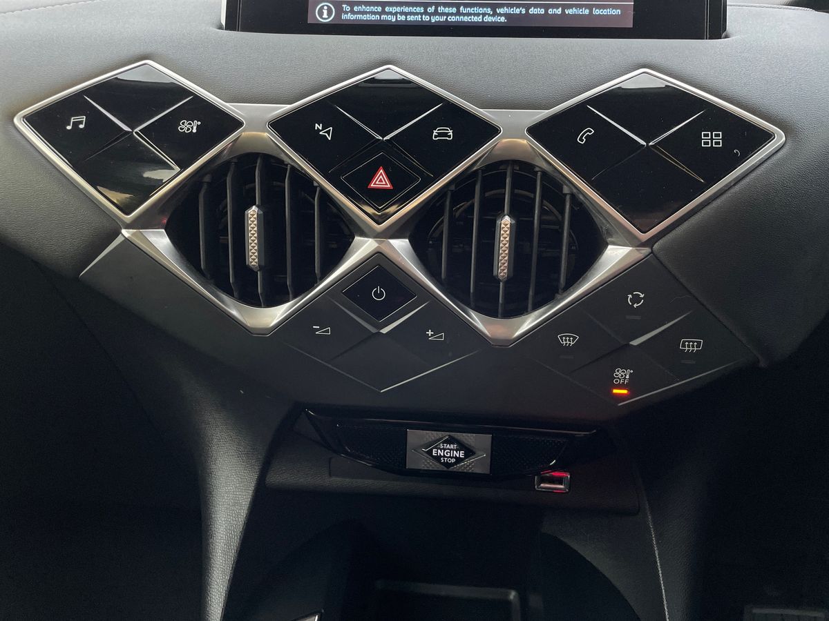 Used DS Automobiles DS 3 Crossback 2022 for sale - 76476215: Photo 23