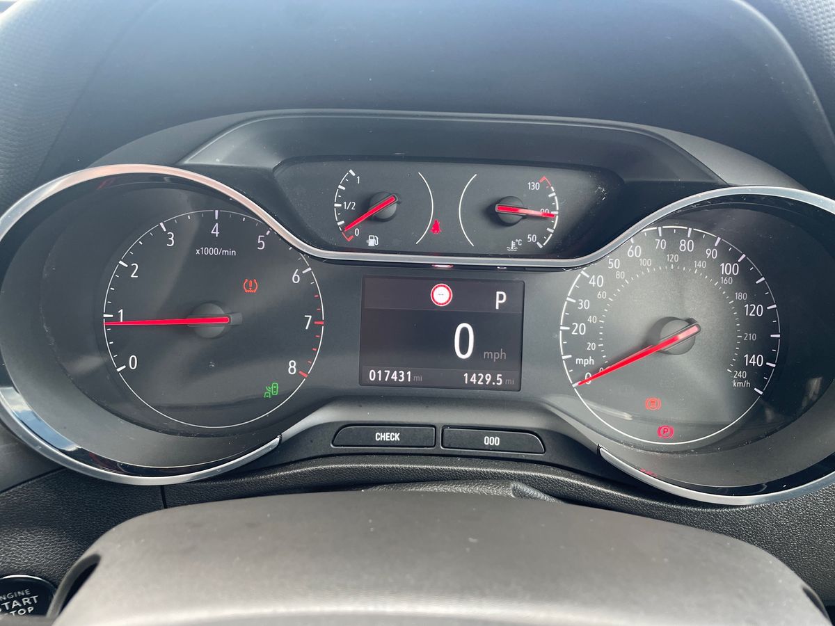 Used Vauxhall Crossland 2022 for sale - 77083209: Photo 20