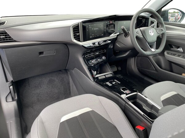 Used Vauxhall Mokka Electric 2024 for sale - 72590921: Photo 8