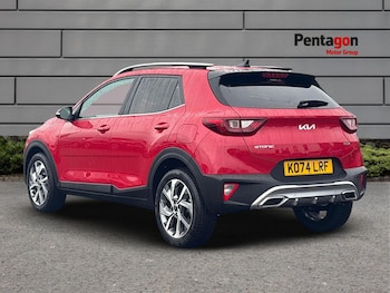 Used Kia Stonic 2025 for sale - 76141363: Photo 2